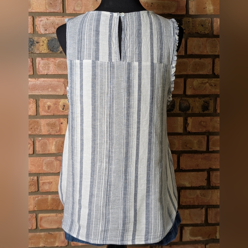 Staccato Striped Sleeveless Top - Picture 4 of 9